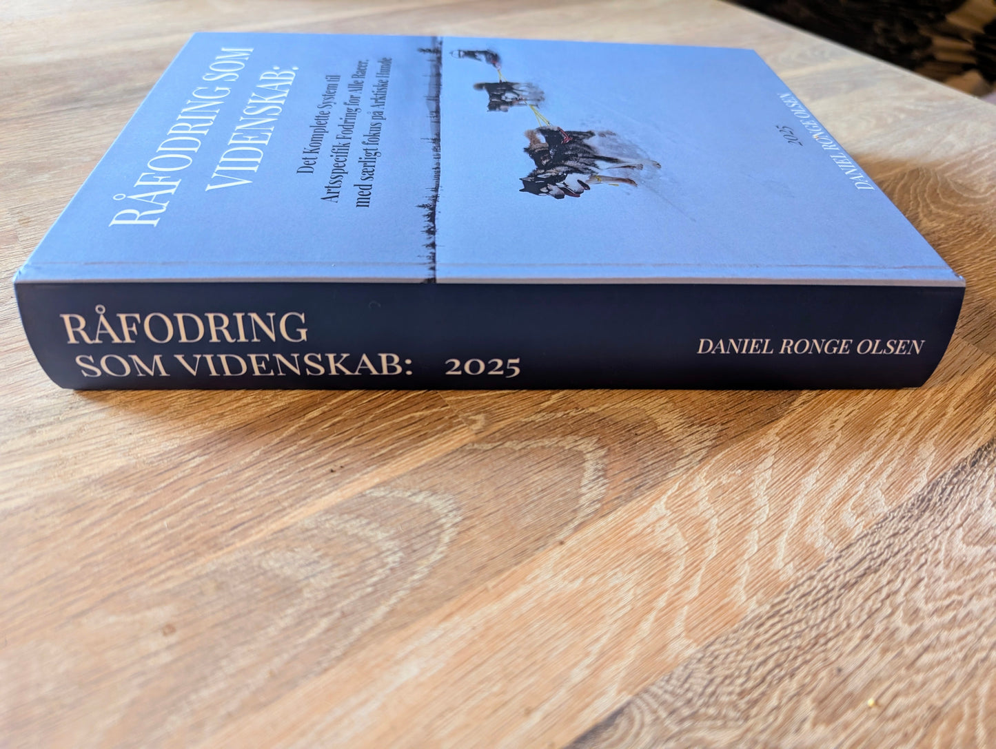 Råfodring som Videnskab (2025 Udgaven) – En Komplet Fagbog om Artsspecifik Fodring... IKKE UDGIVET ENDNU